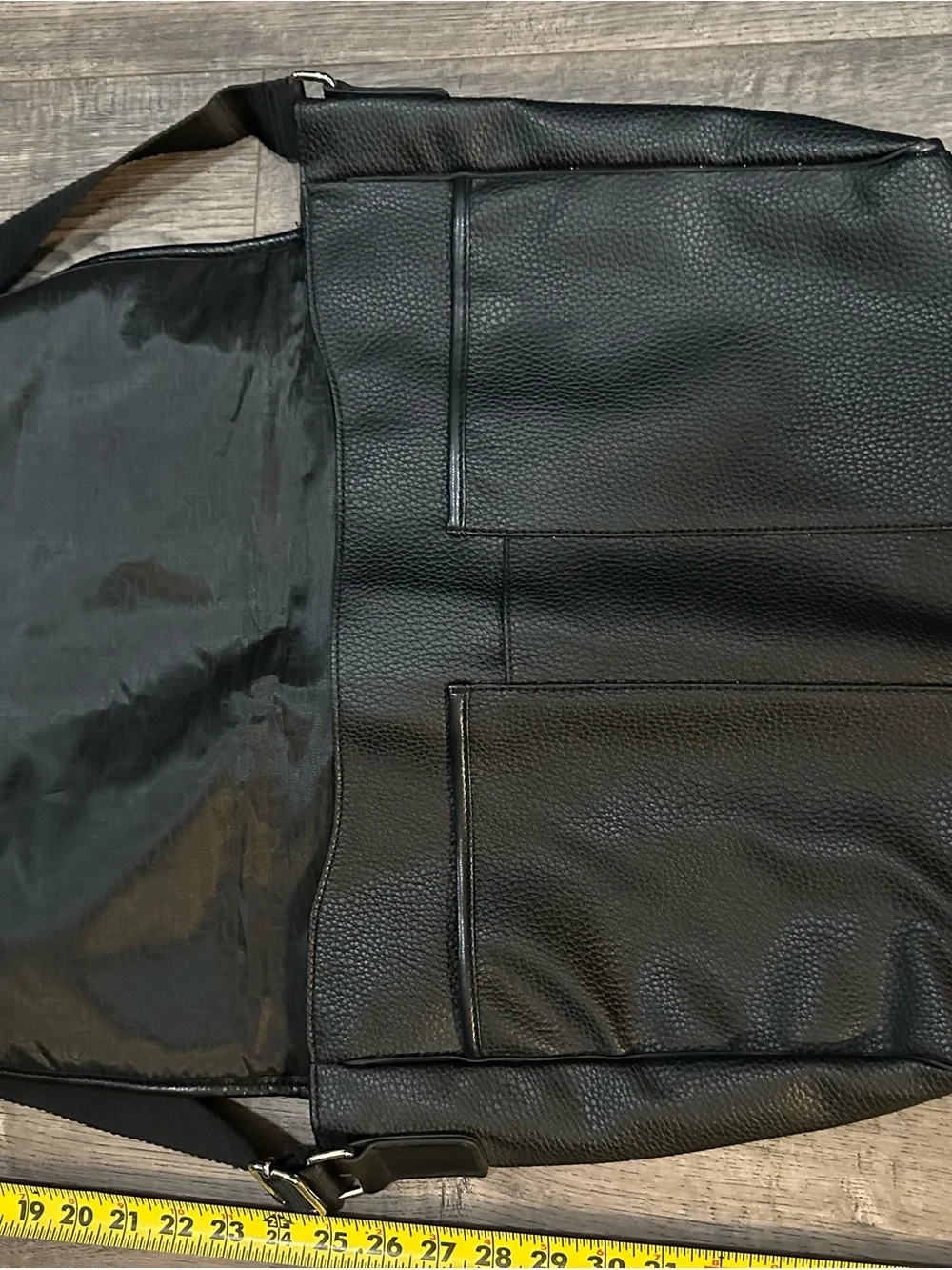 Black Men's Crossbody Messenger Bag - Minimal Leather Design